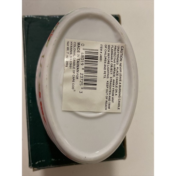 Colonial Candle of Cape Cod Winter Garden Floral Porcelain Gold Trim New In Box - Picture 9 of 13